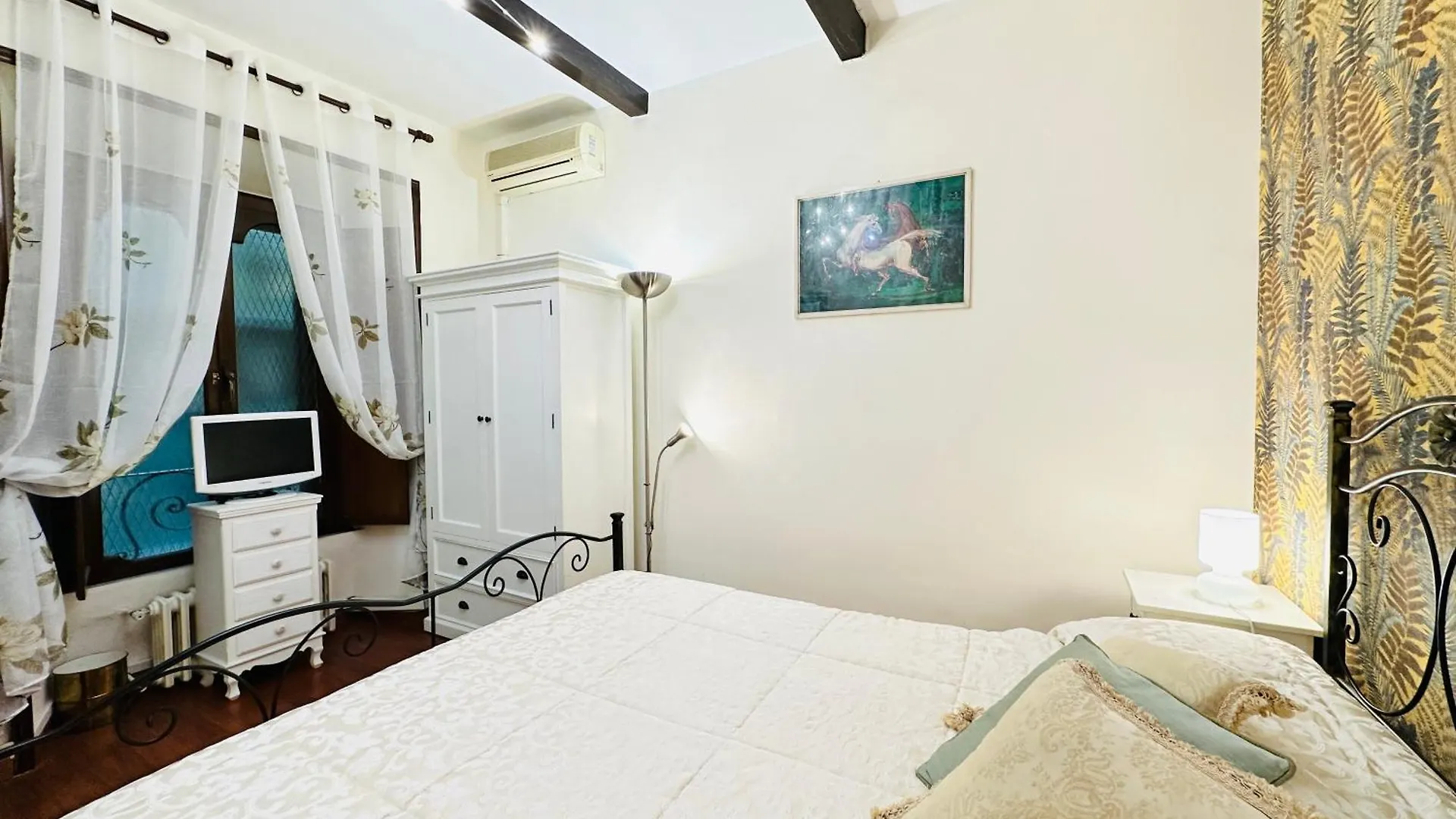 Via Veneto Lulus Home Rome 0*,